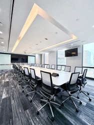 Parkview Square (D7), Office #588871351